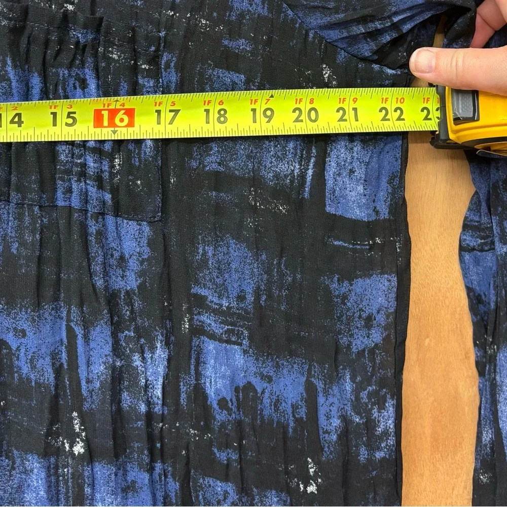 Rock & Republic sheer, blue and black button down, large - Picture 5 of 8